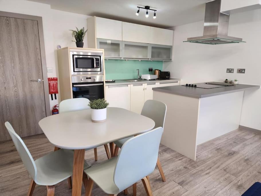 Horizon House, Luxury 2-Bedroom Flat 3 Oxford Kültér fotó