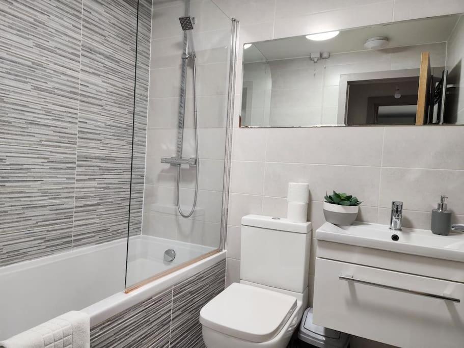 Horizon House, Luxury 2-Bedroom Flat 3 Oxford Kültér fotó